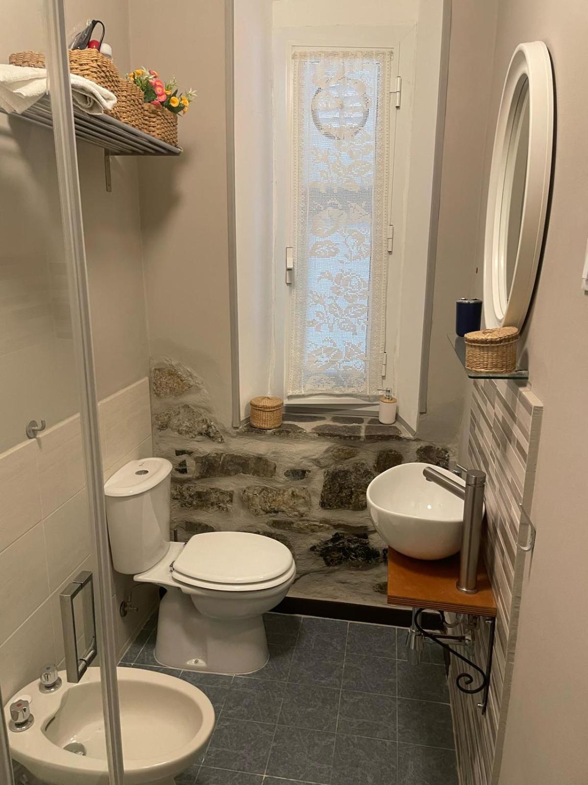 Tommy Guest House Специя Экстерьер фото